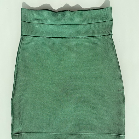 Herve Leger Green Pencil Skirt - Picture 2 of 5